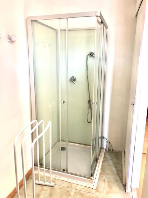 Appartement T3 Agreable A Bourbon L'Archambault المظهر الخارجي الصورة